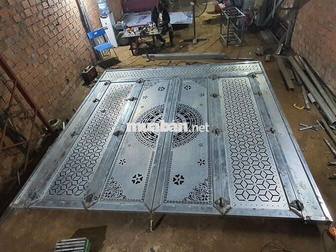 Cần người làm cơ khí