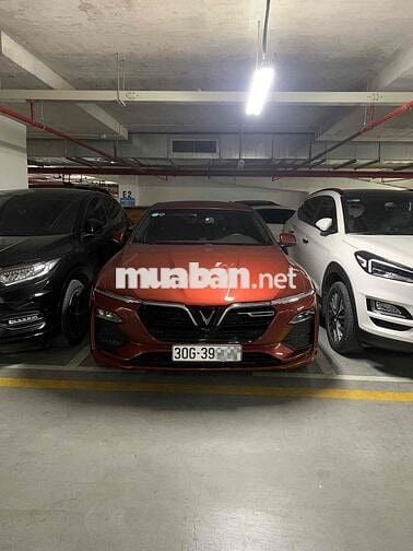 VinFast Lux A2.0 Base 2020 Đỏ cam 45000 km