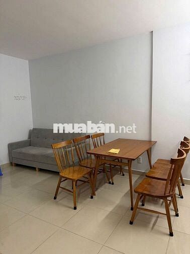 Chung cư Oriental Plaza (đường Âu Cơ) bán 2 phòng 74m2. 4.5 tỉ sổ hồng