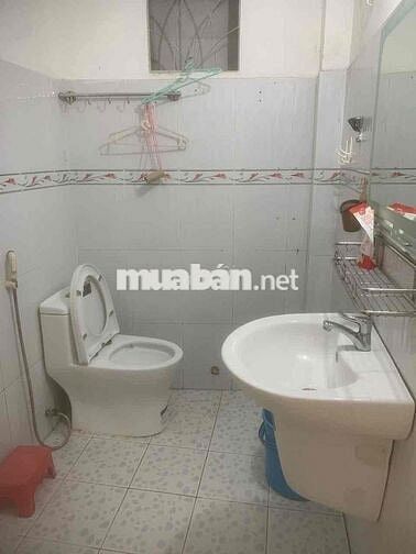 Phòng trọ QUẬN 1 ghép 1-1 có ban công