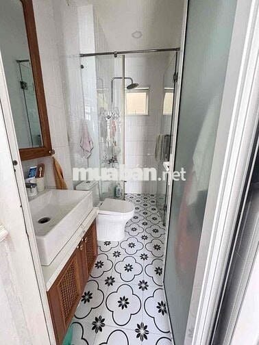 cho thuê nhà 1/ nguyễn văn khối (4x12) lửng , 2 lầu , st , 5pn , 4wc