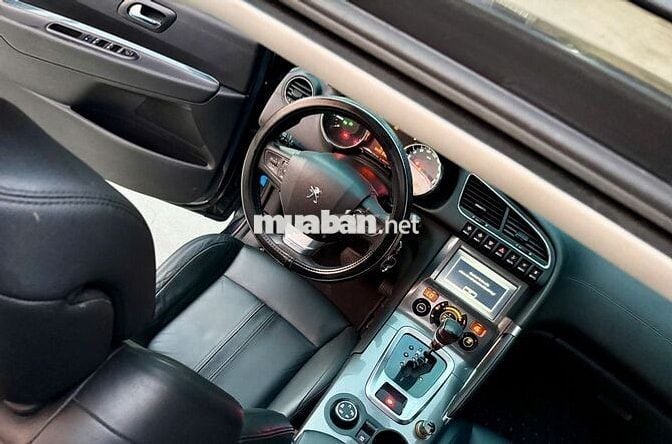Peugeot 3008 1.6 Turbo 2018 Xanh Ánh Tím quá đẹp