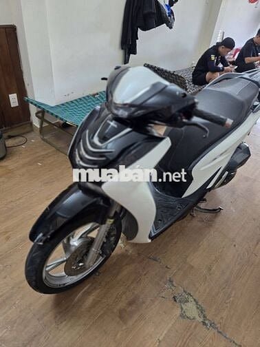 Honda SH 2020 Lướt Cực Đỉnh, Đồ Chơi Tùm Lum