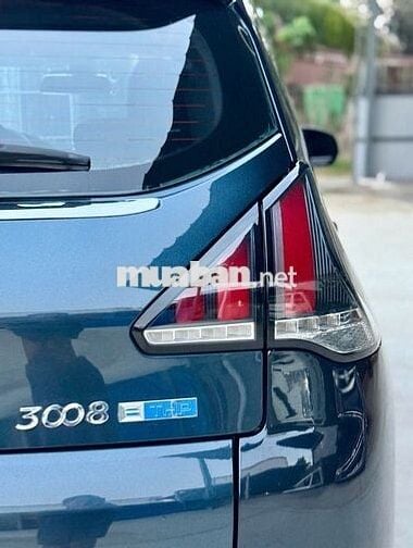 Peugeot 3008 1.6 Turbo 2018 Xanh Ánh Tím quá đẹp