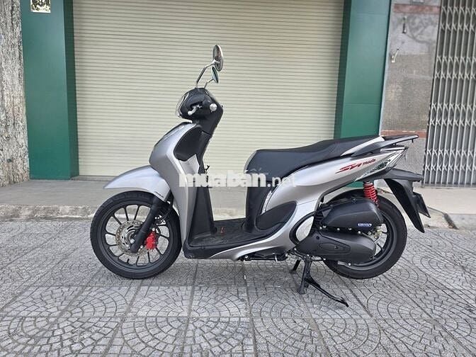 Honda SH Mode 2025 Bản đặc biệt Bạc