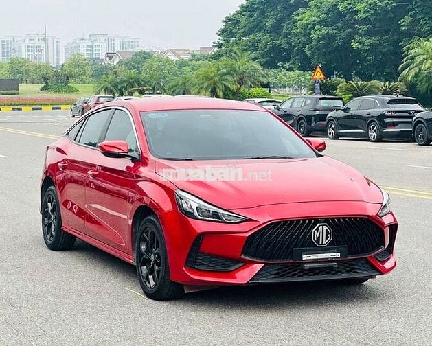 MG MG5 STĐ 50000 km màu Đỏ