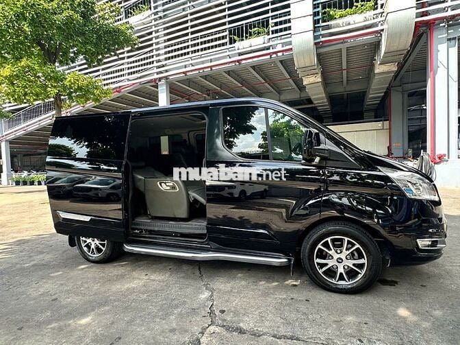 Ford Tourneo Titanium Ghế Limousine 2019 Đen
