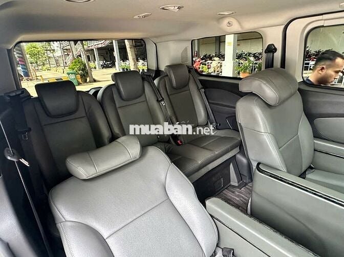 Ford Tourneo Titanium Ghế Limousine 2019 Đen