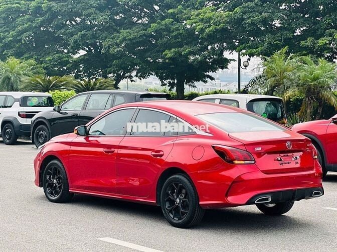 MG MG5 STĐ 50000 km màu Đỏ