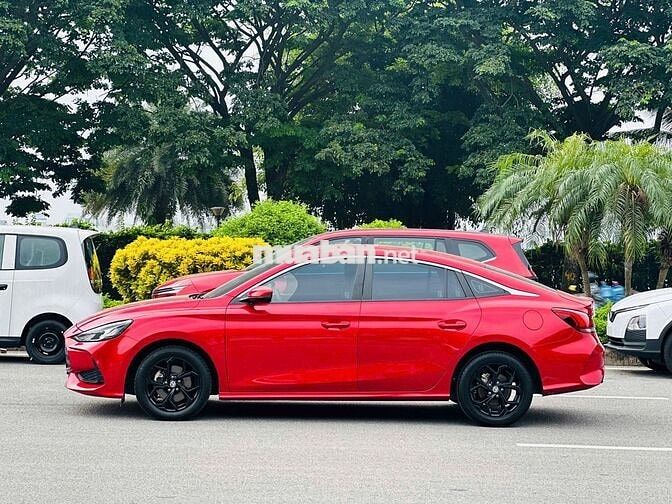 MG MG5 STĐ 50000 km màu Đỏ