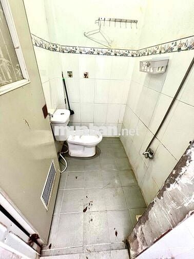 Cho thuê nhà đường 6m thông tân hương 3.4x18m đúc lửng 8tr