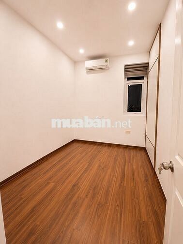 Tôi là chủ nhà !!!Cần bán chung cư 115 m2,3 PN,tòa Trung Yên Plaza