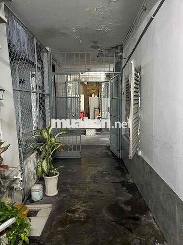 Phòng trọ bình dân giá rẻ gần ĐH Công nghiệp IUH