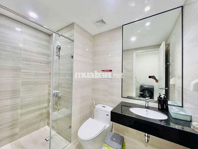 Chủ đi nước ngoài gửi căn 2PN, 2 VS sẵn hợp đồng thuê 11tr/ tháng