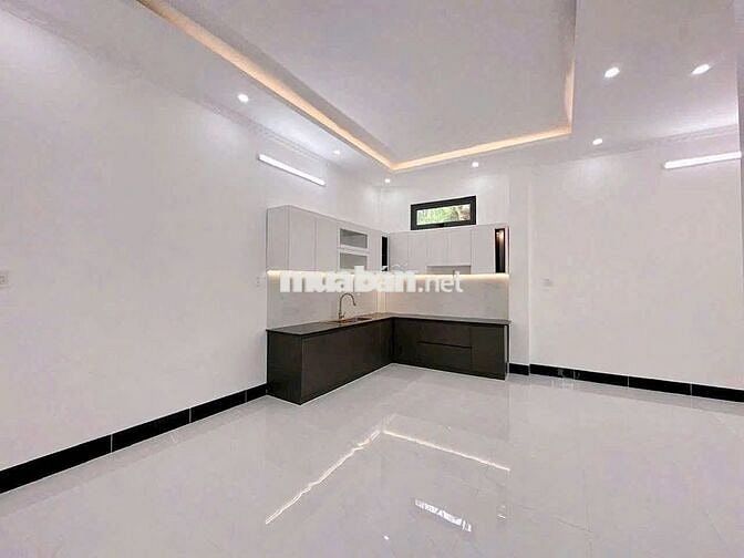Nhà trệt lầu 3PN có nội thất hẻm đường Trần Quang Diệu chỉ 8 triệu