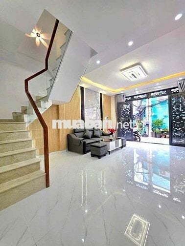 🔔🔔🔔nhà xây mới 100% đường trước nhà 4 m, gần cầu Phú Xuân kế quận 7🔔🔔🔔