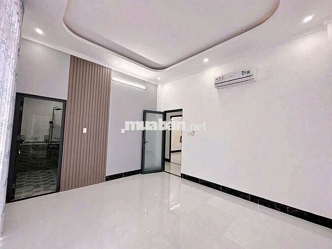 Nhà trệt lầu 3PN có nội thất hẻm đường Trần Quang Diệu chỉ 8 triệu