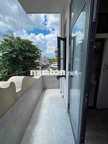 Căn Duplex Ban Công Rộng 35m2 Ngay HUFLIT Ba Gia - Lý Thường Kiệt