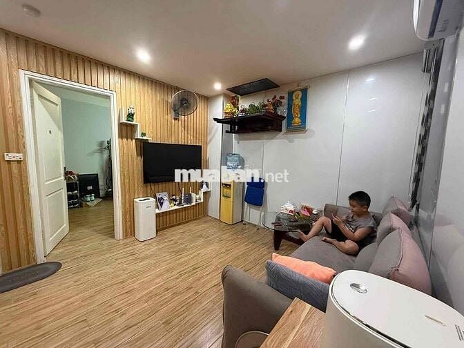 Hơn 2 tỷ có căn CCMN Hoàng Đạo Thành-Hầm oto-NT 5 sao-68m:2N