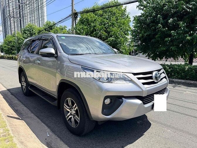 Toyota Fortuner 2.4G MT 2019 Số sàn Nhập Khẩu