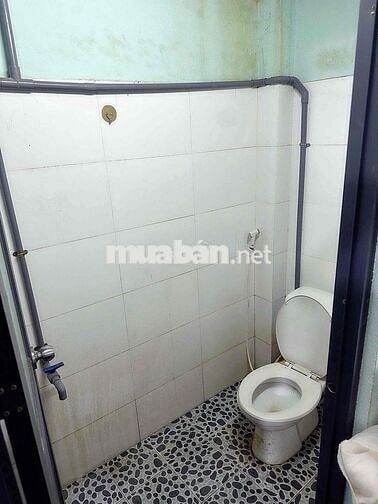 Nhà [ 4 x 14] 1 lửng suốt,hẻm 5m cụt ,kênh nước đen,bình tân