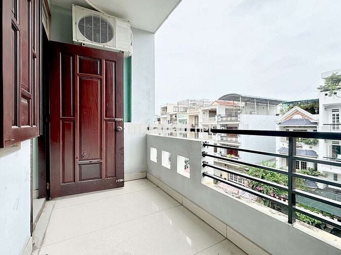 CĂN HỘ VỪA HOÀN CÔNG, NGAY BẾN XE QUẬN 8,FULL NT, WIFI FREE,Ô TÔ ĐI ĐC