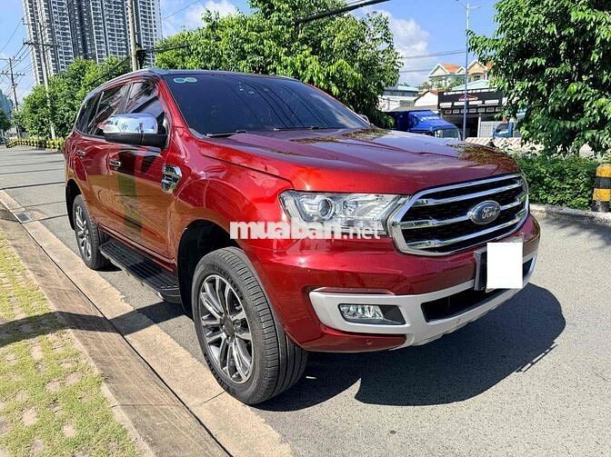 Ford Everest Titanium 2018 2.0L 4x4 AT Nhập Thái