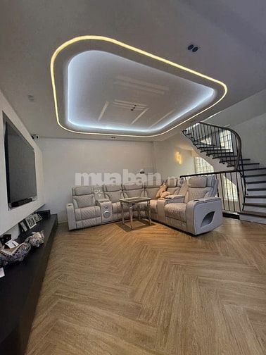 Biệt Thự Phố Mặt Tiền Trần Huy Liệu, 6m x 16m, 6 PN, Nội Thất Cao Cấp