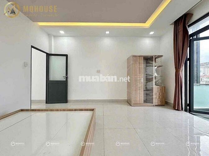 CĂN HỘ 1PN BANCOL TÁCH BẾP 35M2 SẴN NỘI THẤT - NGAY SÁT ĐH HIU & VHU