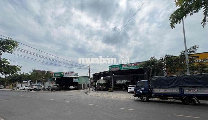 TUYỂN THỢ RỬA XE Ô TÔ - XE MÁY