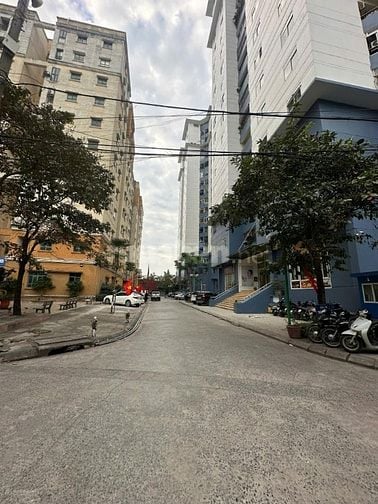 Cần bán gấp căn hộ chung cư Mỹ Đình 122m2, 3PN full nội thất giá nhỉnh