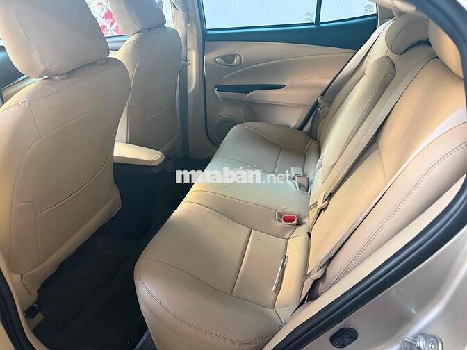 Toyota Vios Vàng cát Xe gia đình