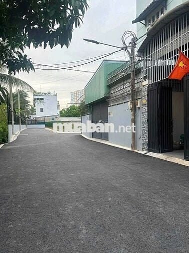 NHÀ ĐẸP 4X20 - 3 TẦNG 4PN 4WC - HẺM TẢI -QUỐC LỘ 13 GẦN VẠN PHÚC CITY
