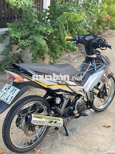 Yamaha Exciter 135 2010 Đen Bạc Vàng