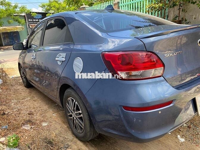 Kia Soluto 2020 1.4MT Deluxe Xanh