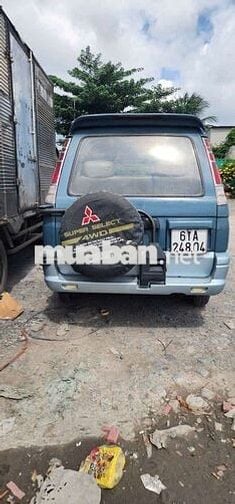 Mitsubishi Jolie 2002 7 chỗ Xanh