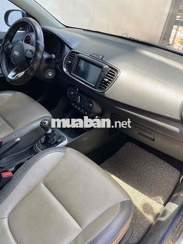 Kia Soluto 2020 1.4MT Deluxe Xanh