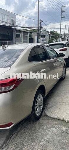 Toyota Vios Vàng cát Xe gia đình