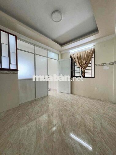 MẶT BẰNG NGAY CHỢ THỦ ĐỨC - 1PN TÁCH BẾP CÓ KHOẢN SÂN RỘNG