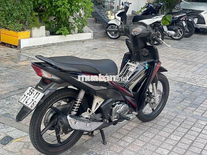 Rsx Fi 2015 trả trc 6tr9 nhận xe bao nợ xấu