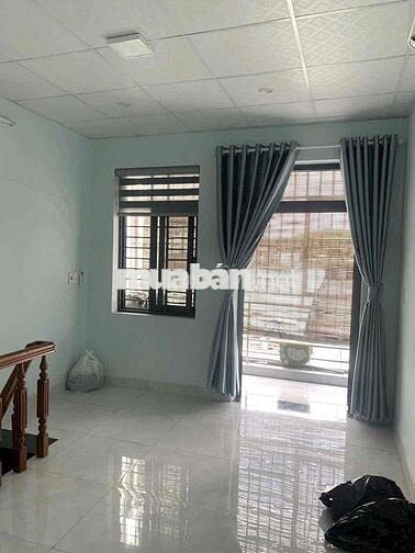 Cho thuê nhà nguyên căn hẻm nhà thuốc Long Châu