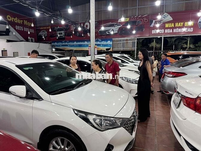 Tìm đồng đội bán xe ô tô