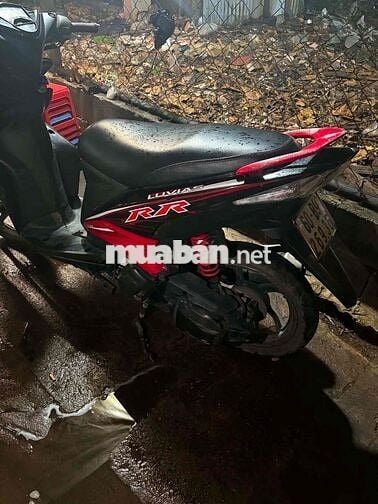 Yamaha Luvias FI Đen, Đỏ