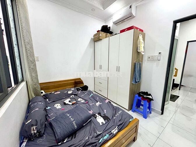 NHÀ ĐẸP Ở LIỀN - (5×11), 2 TẦNG - HẺM XE TẢI THÔNG - CHỈ 4 TỸ NHỎ XÍU