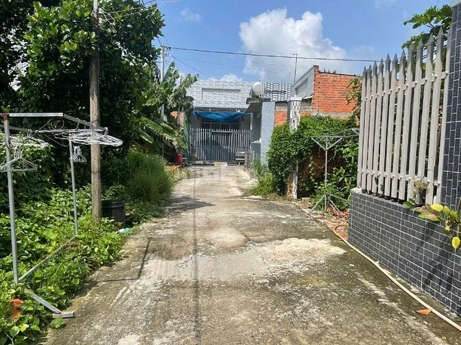 Cần bán nhà phường Gò Dầu, Tây Ninh. ngang 8,5m. 1,1 tỷ 