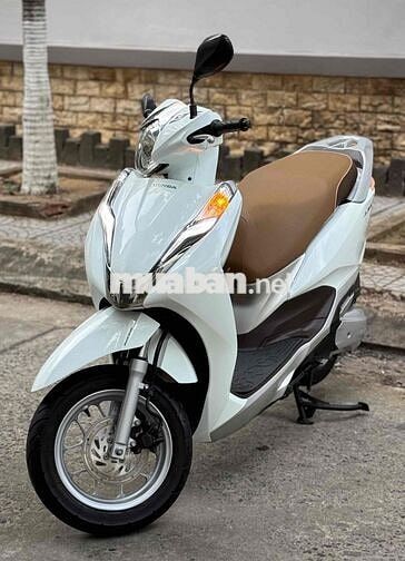 Honda Lead 2018 Smartkey Trắng cực đẹp biển số 43