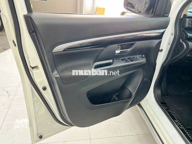 SUZUKI XL7 2022 7 CHỖ, ODO 52.000KM