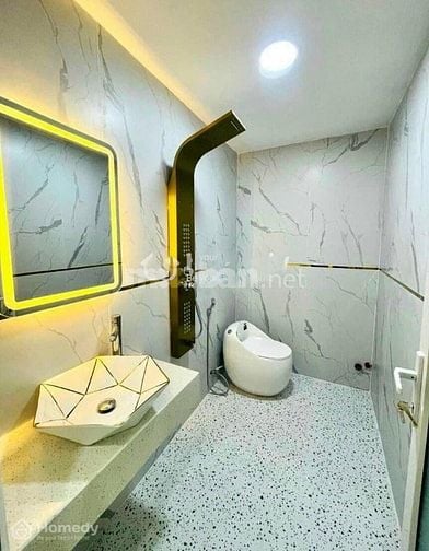 Nhà đẹp ô tô vào tận nhà sổ hồng riêng 60m² 4 tầng, 5 phòng ngủ, chỉ 5