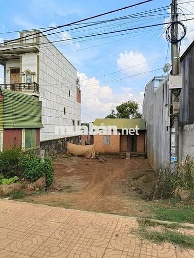 ĐẤT MẶT TIỀN TRUNG TÂM VỊ TRÍ ĐẸP