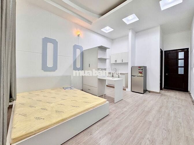 Cho thuê phòng trọ sát đường Cộng Hòa - full nội thất